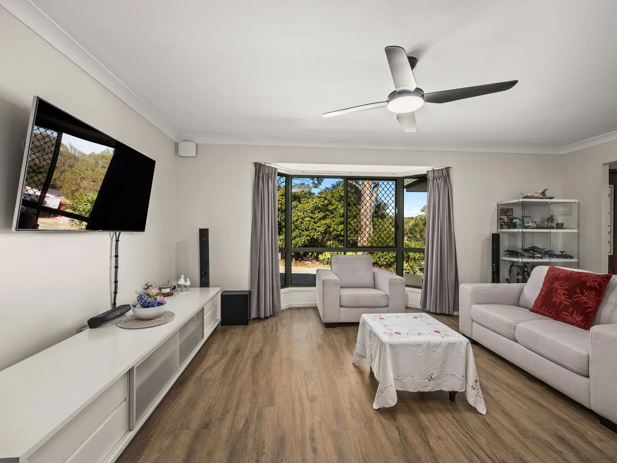 Additional image 4 of 8 McDougall Close, Silkstone QLD 4304
