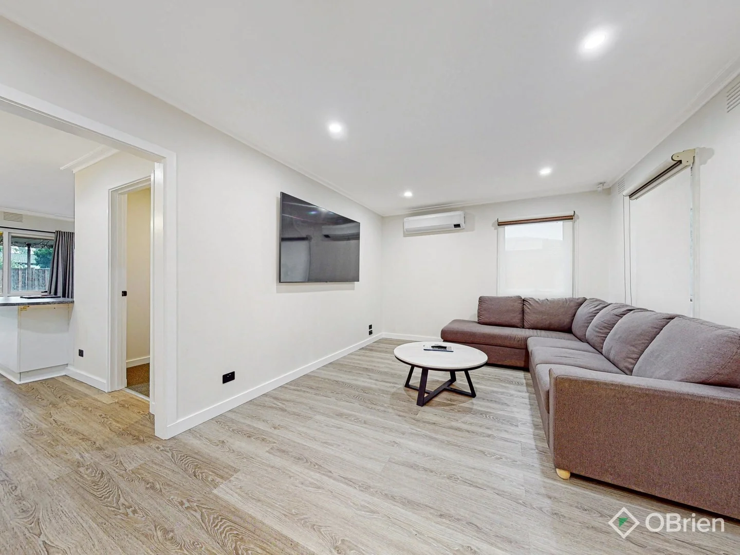 72 Pound Road, Hampton Park VIC 3976 photo 5