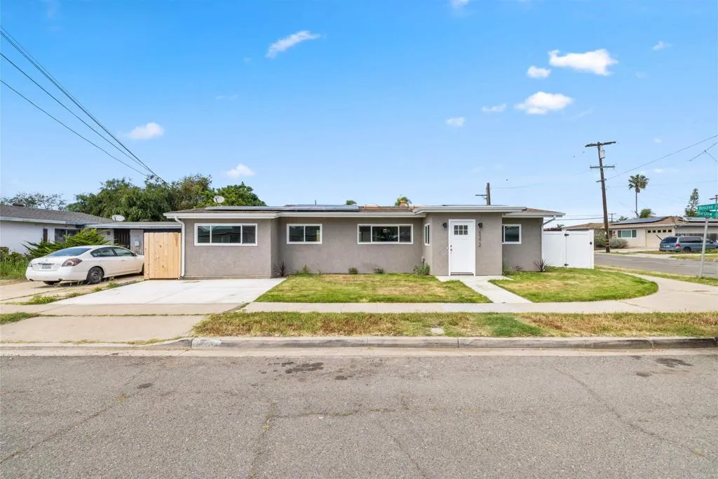 Additional image 2 of 5372 Barstow Street, San Diego, CA 92117