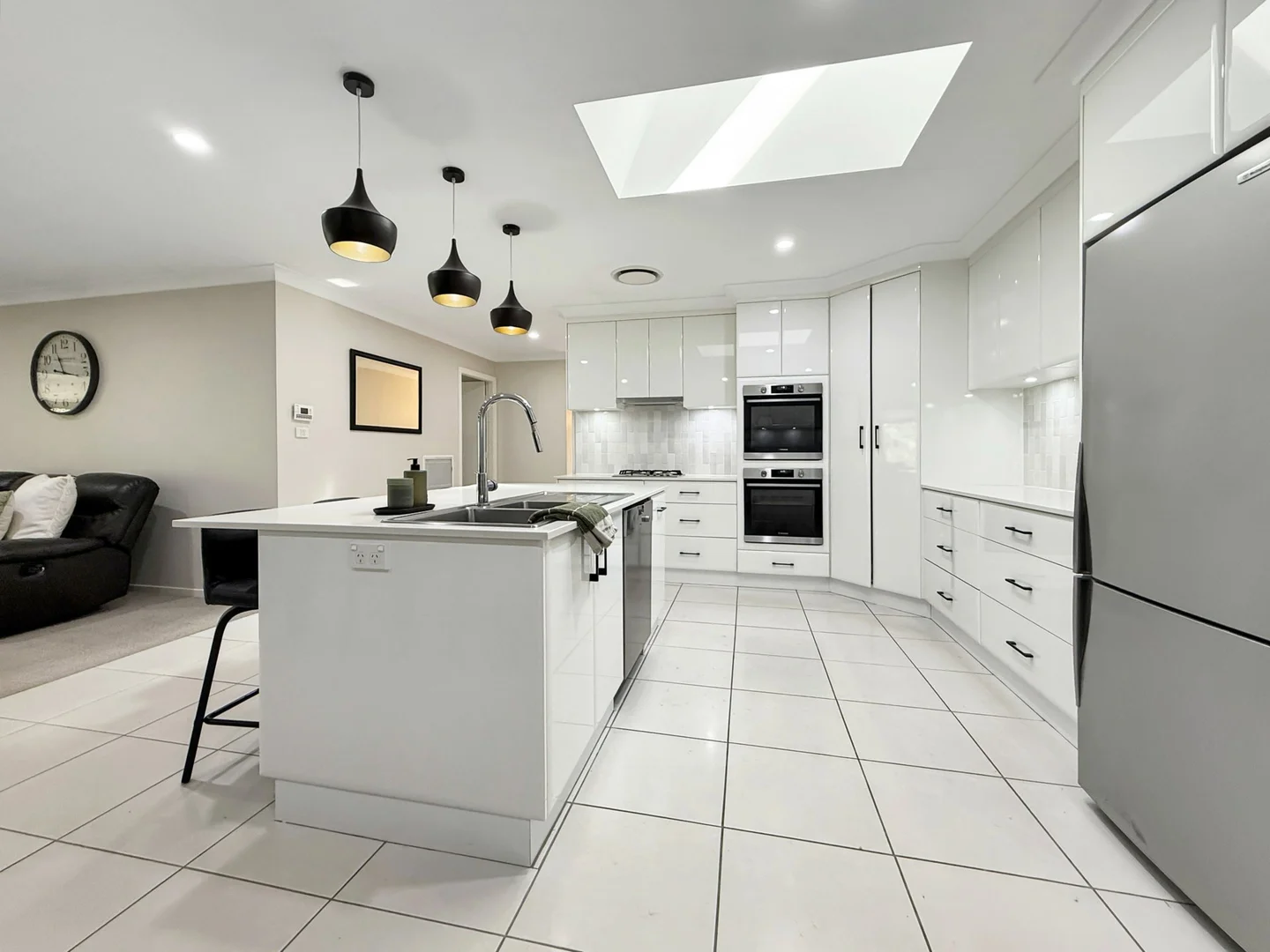 Additional image 10 of 2 Bailes Crescent, Young NSW 2594