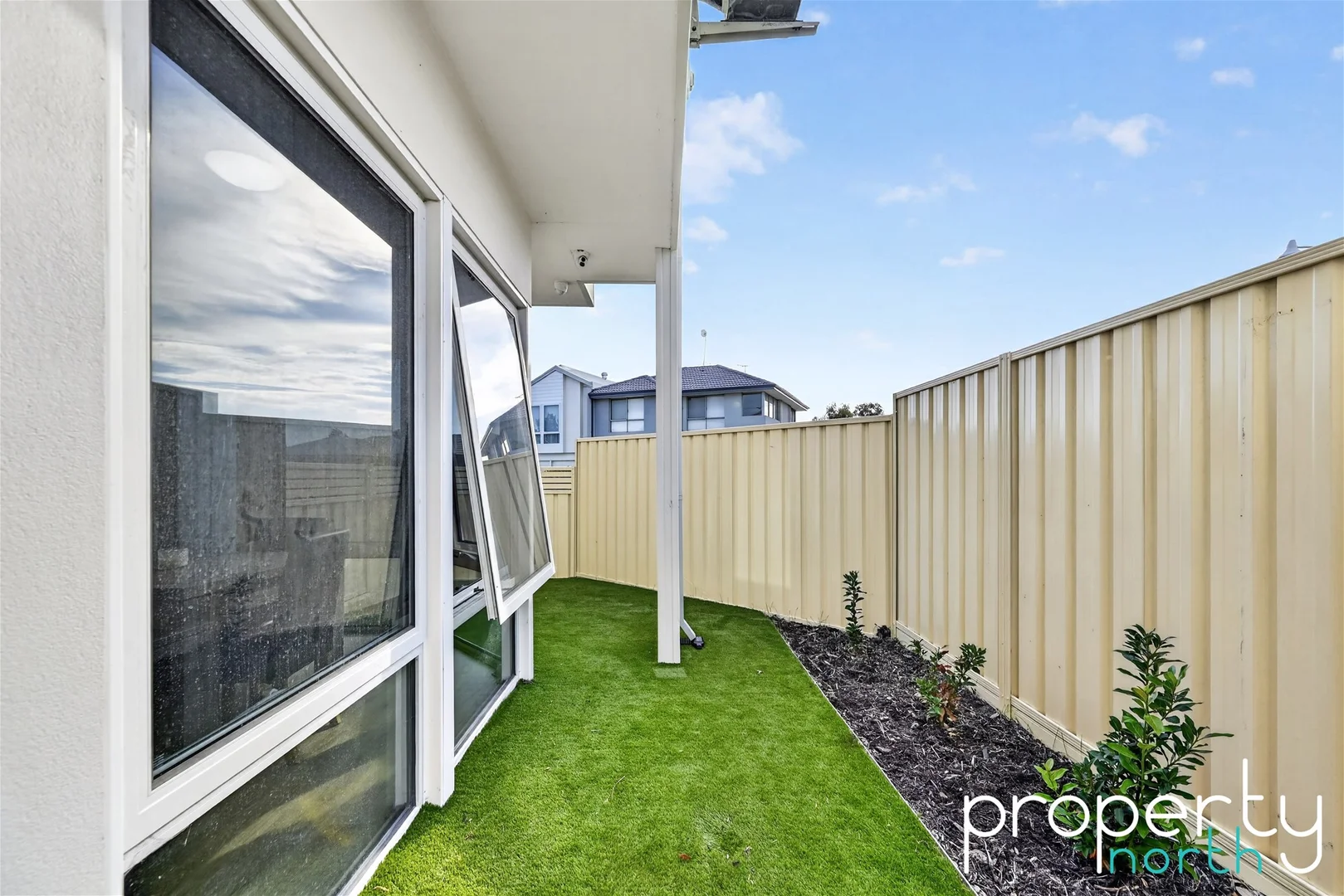Additional image 11 of 1 Duet Place, Banksia Grove WA 6031