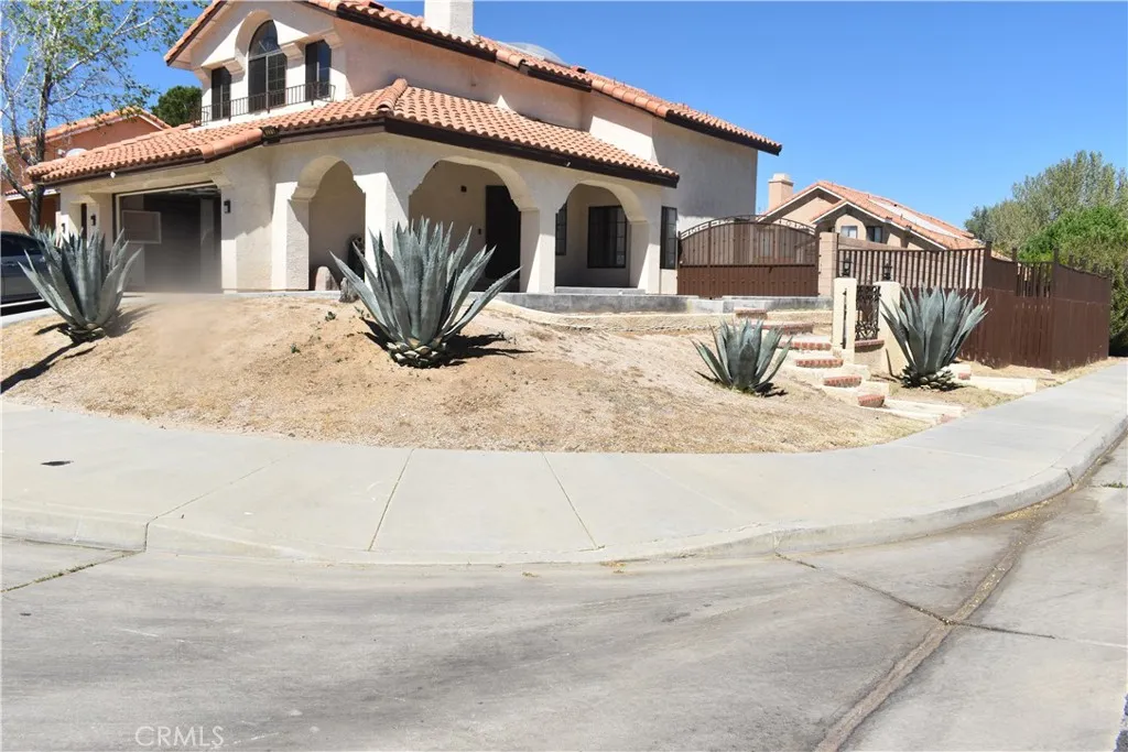 Additional image 31 of 325 Rainbow Ter, Palmdale, CA 93551