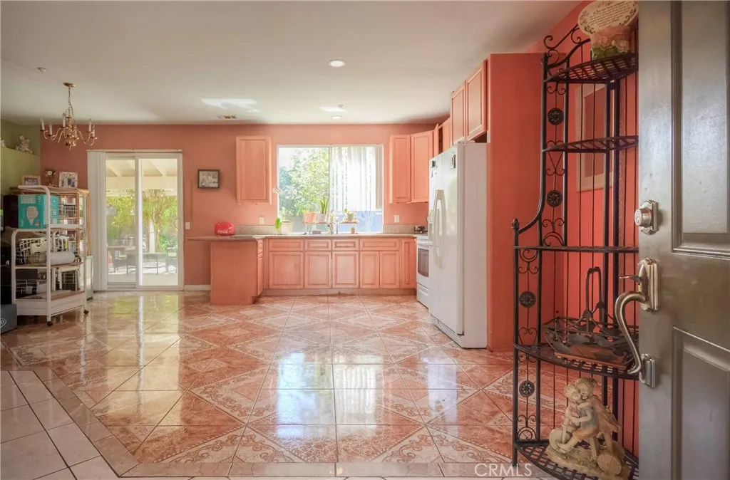 Additional image 38 of 11273 Joshua Court, Fontana, CA 92337