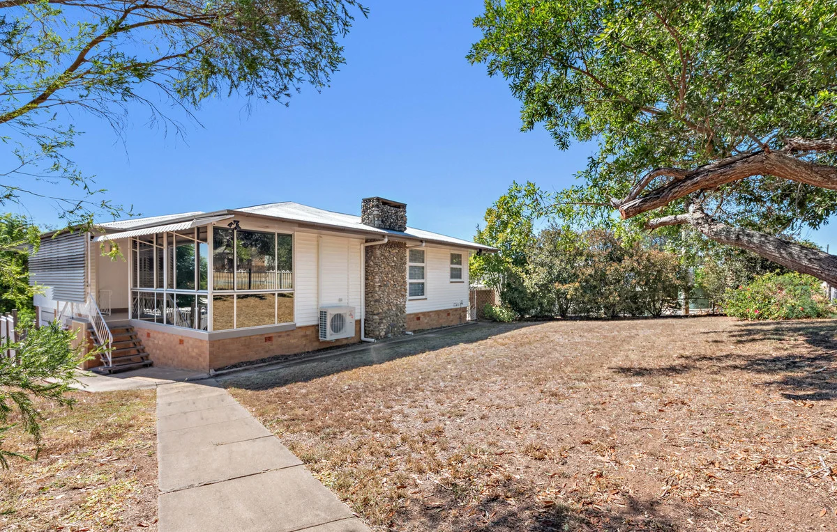 93 Locke Street, Warwick QLD 4370