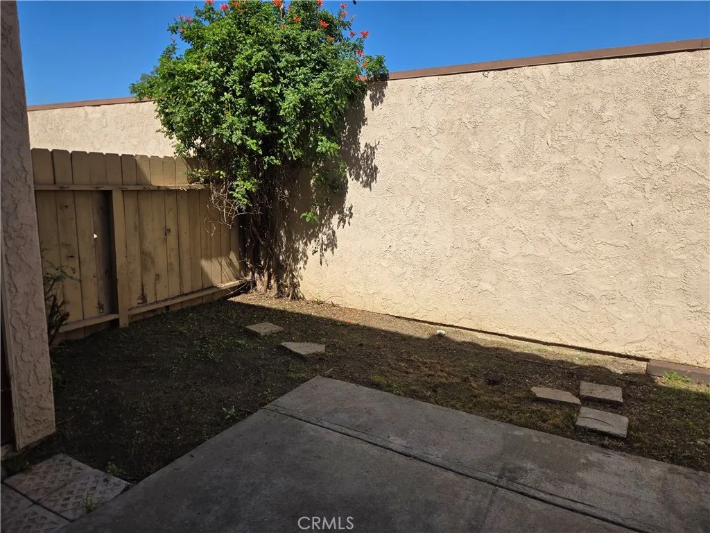 Additional image 31 of 700 W La Veta Ave Unit J6, Orange, CA 92868