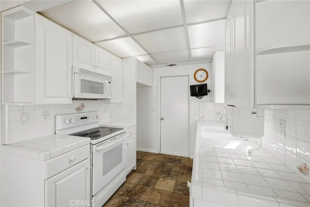 Additional image 66 of 23117 Village 23 Vlg, Camarillo, CA 93012