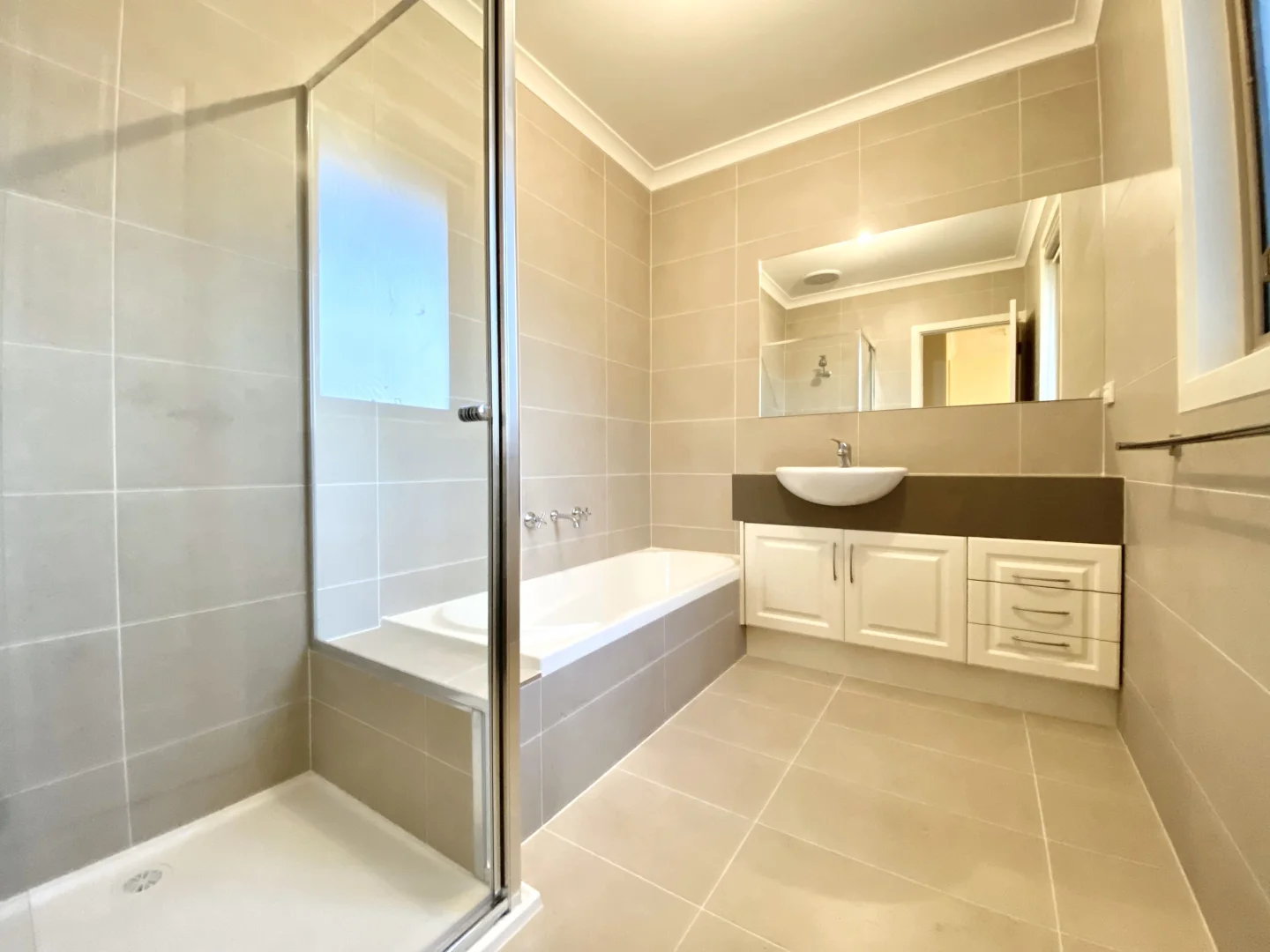 Additional image 9 of 3/5 Pine Tree Avenue, Glen Waverley VIC 3150
