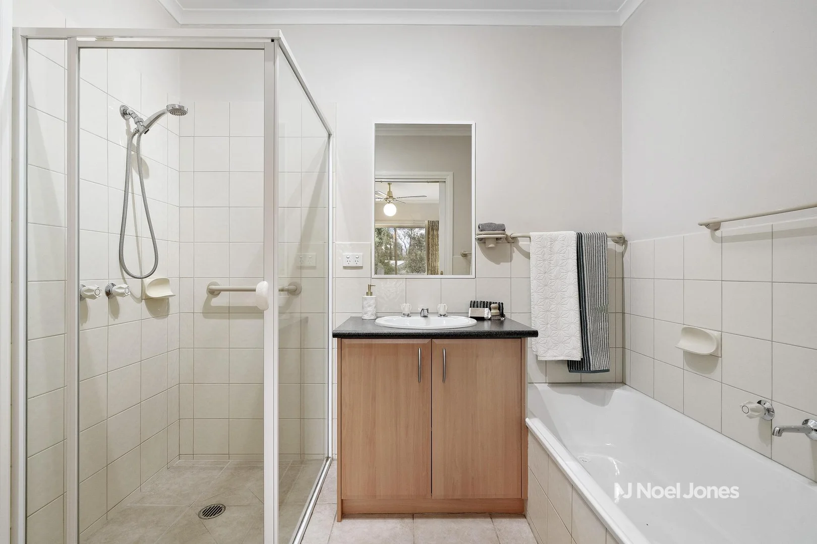 Additional image 11 of 2/20 Doysal Avenue, Ferntree Gully VIC 3156