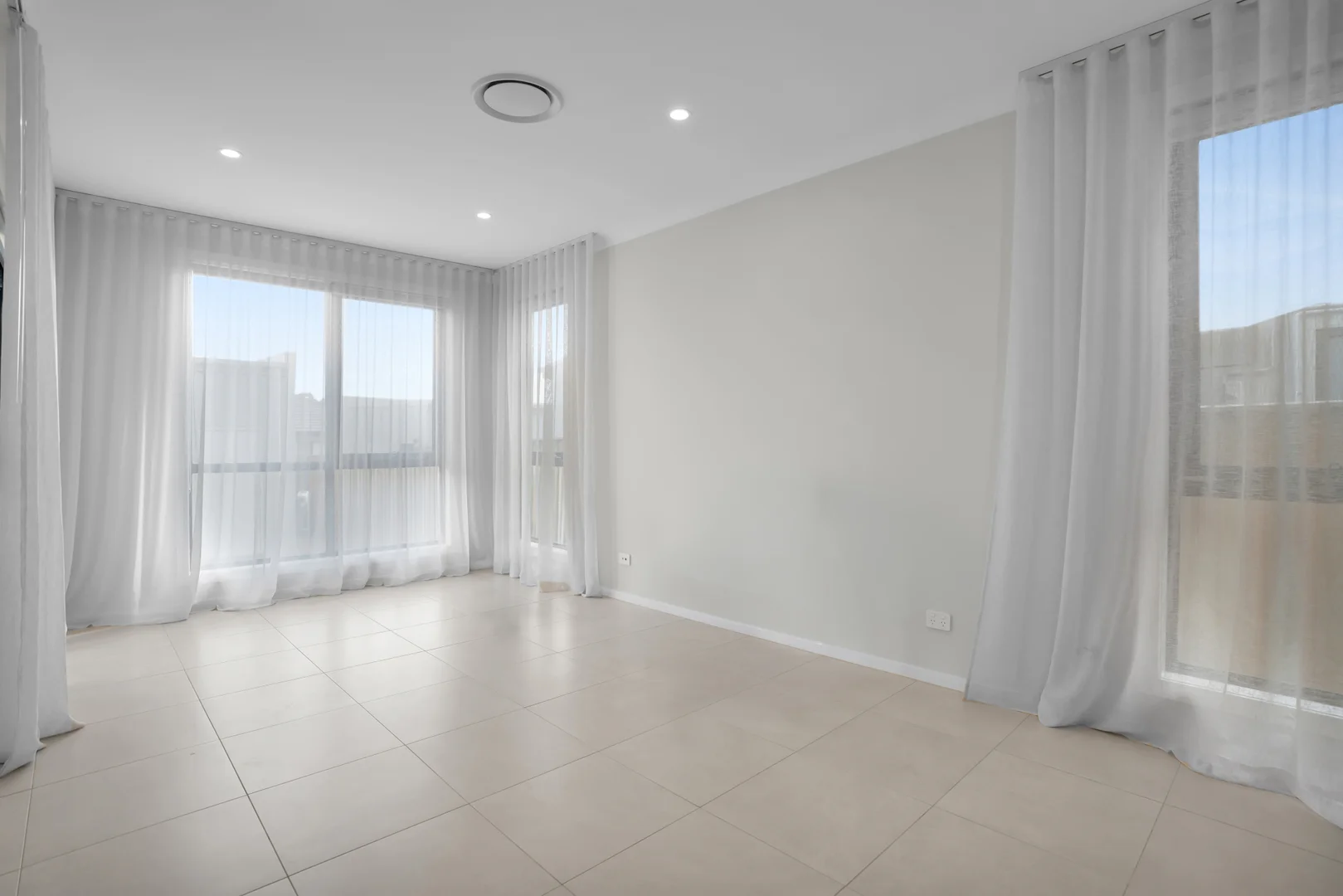 Additional image 4 of 103 Dransfield Drive, Oran Park NSW 2570