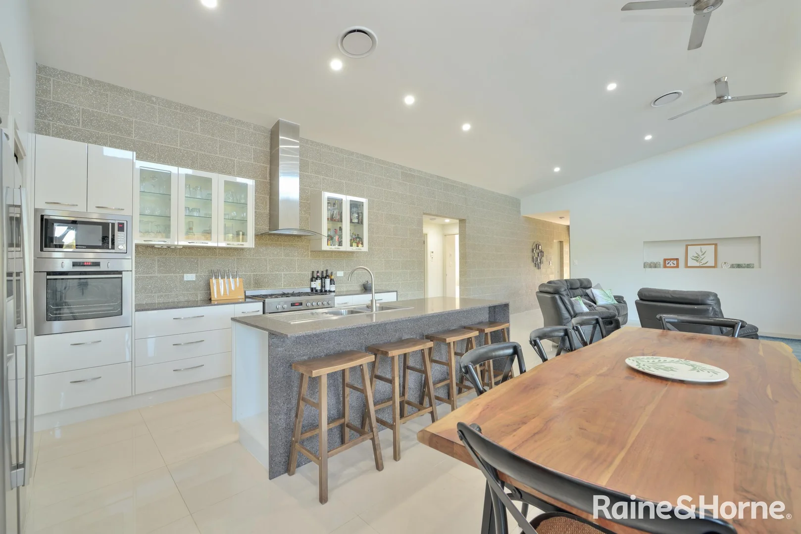 Additional image 2 of 30 Peter Corones Drive, Kirkwood QLD 4680