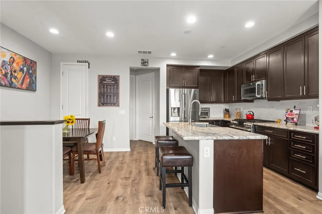 Additional image 7 of 14840 Maple Ter, Los Angeles, CA 91402