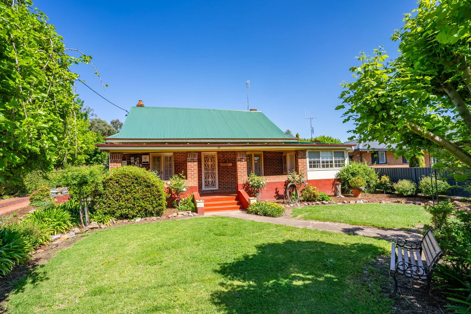 23 East Street, Canowindra NSW 2804