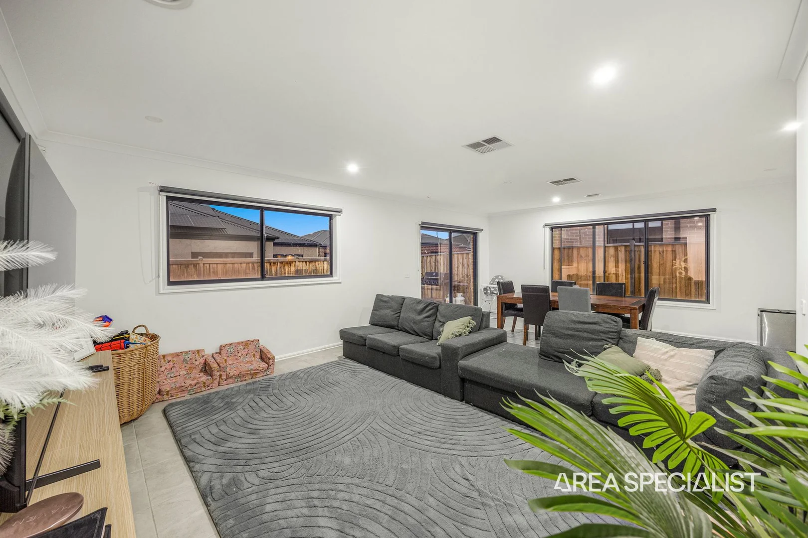 Additional image 14 of 35 Skypac Street, Weir Views VIC 3338