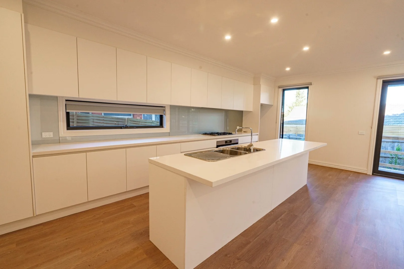 Additional image 5 of 2/322 Blackburn Road, Glen Waverley VIC 3150