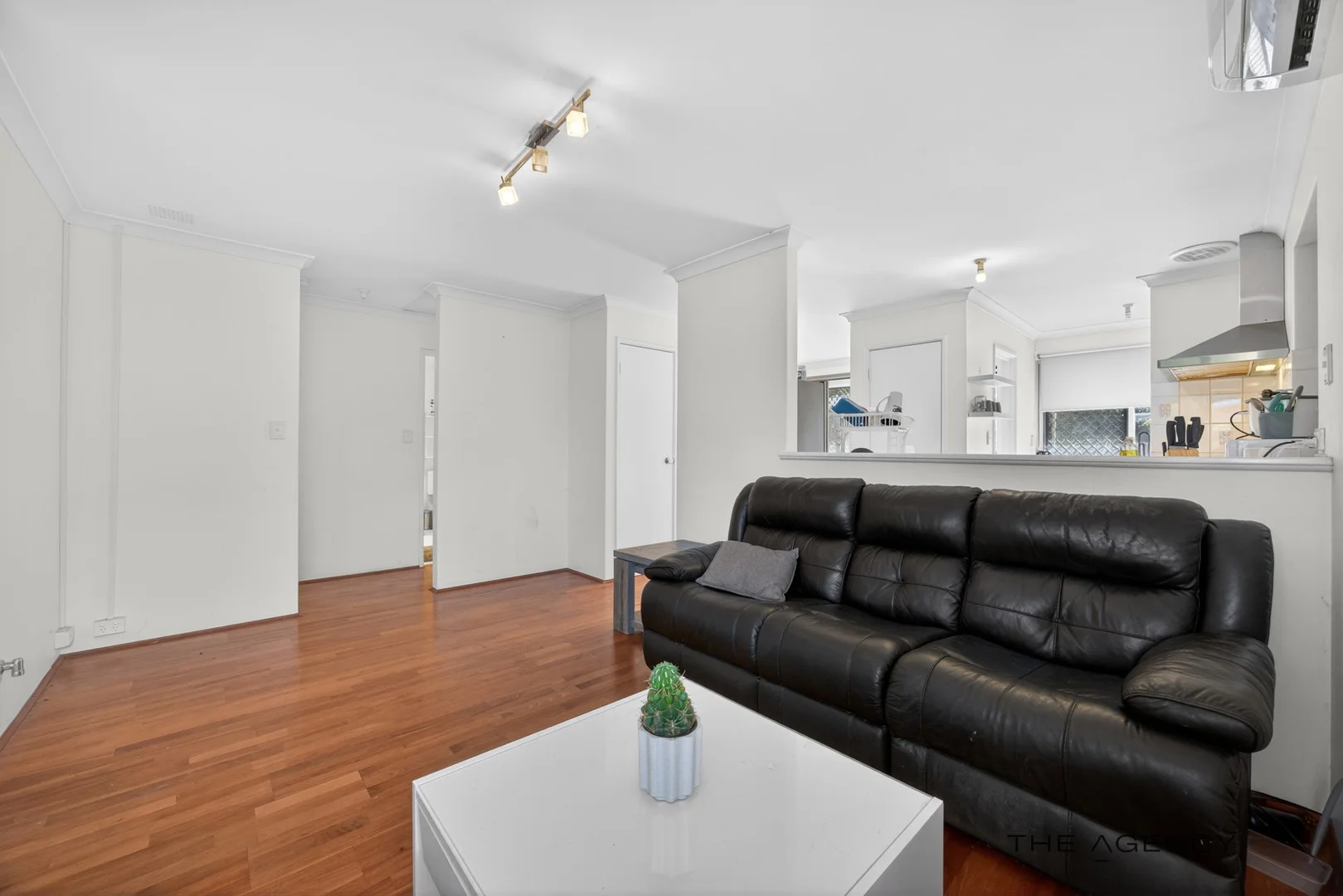 3/5 Chapman Road, St James WA 6102
