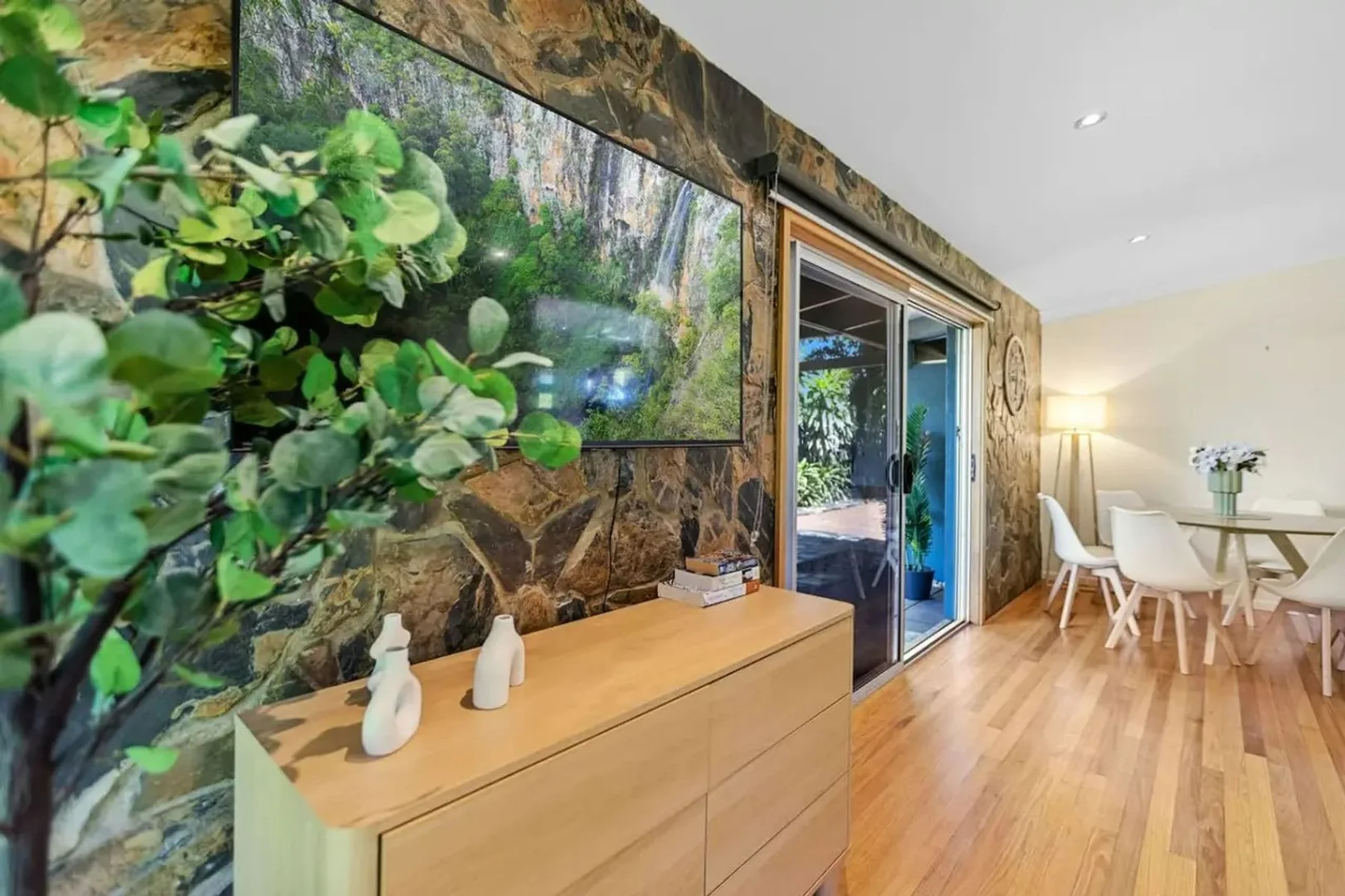 Additional image 3 of 7 Cassia Street, Holloways Beach QLD 4878