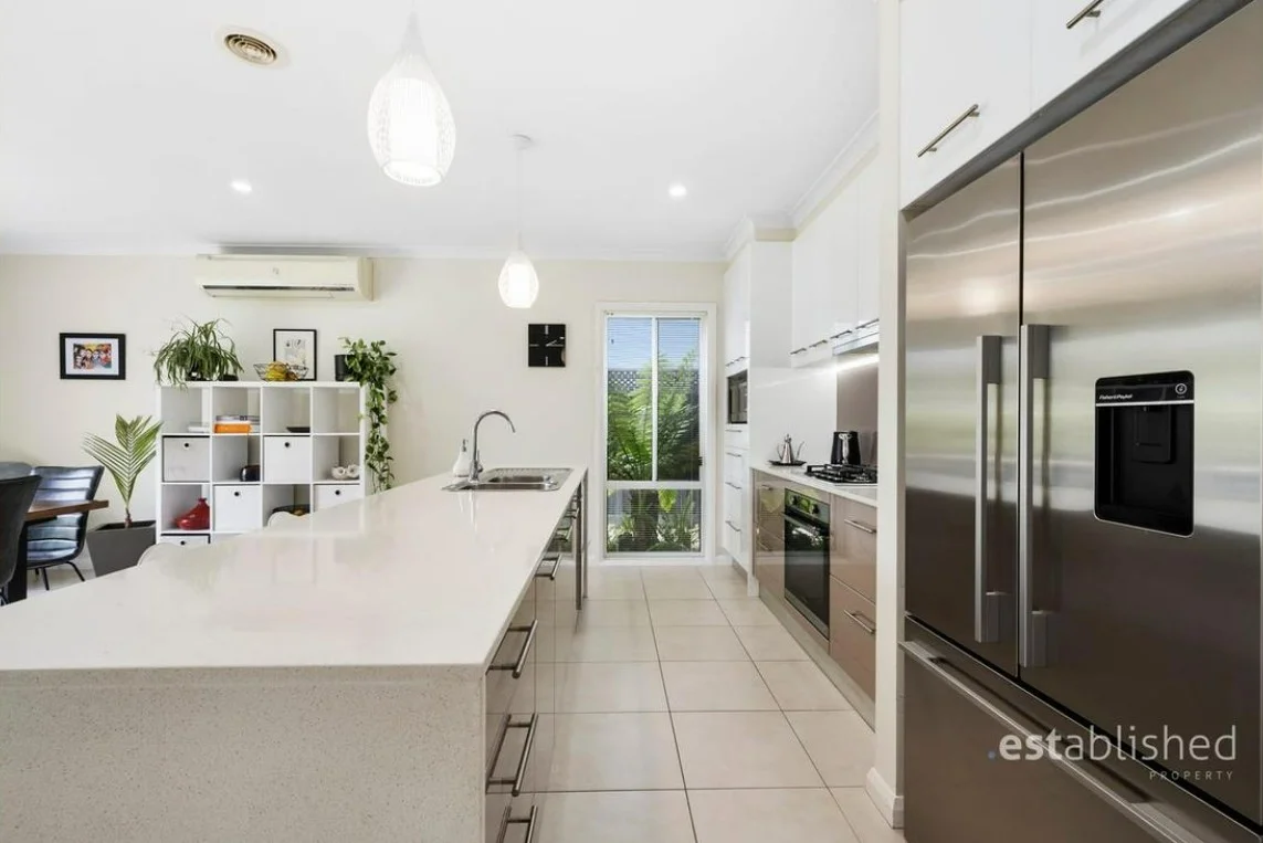 Additional image 8 of 19 Montclair Street, Sanctuary Lakes VIC 3030