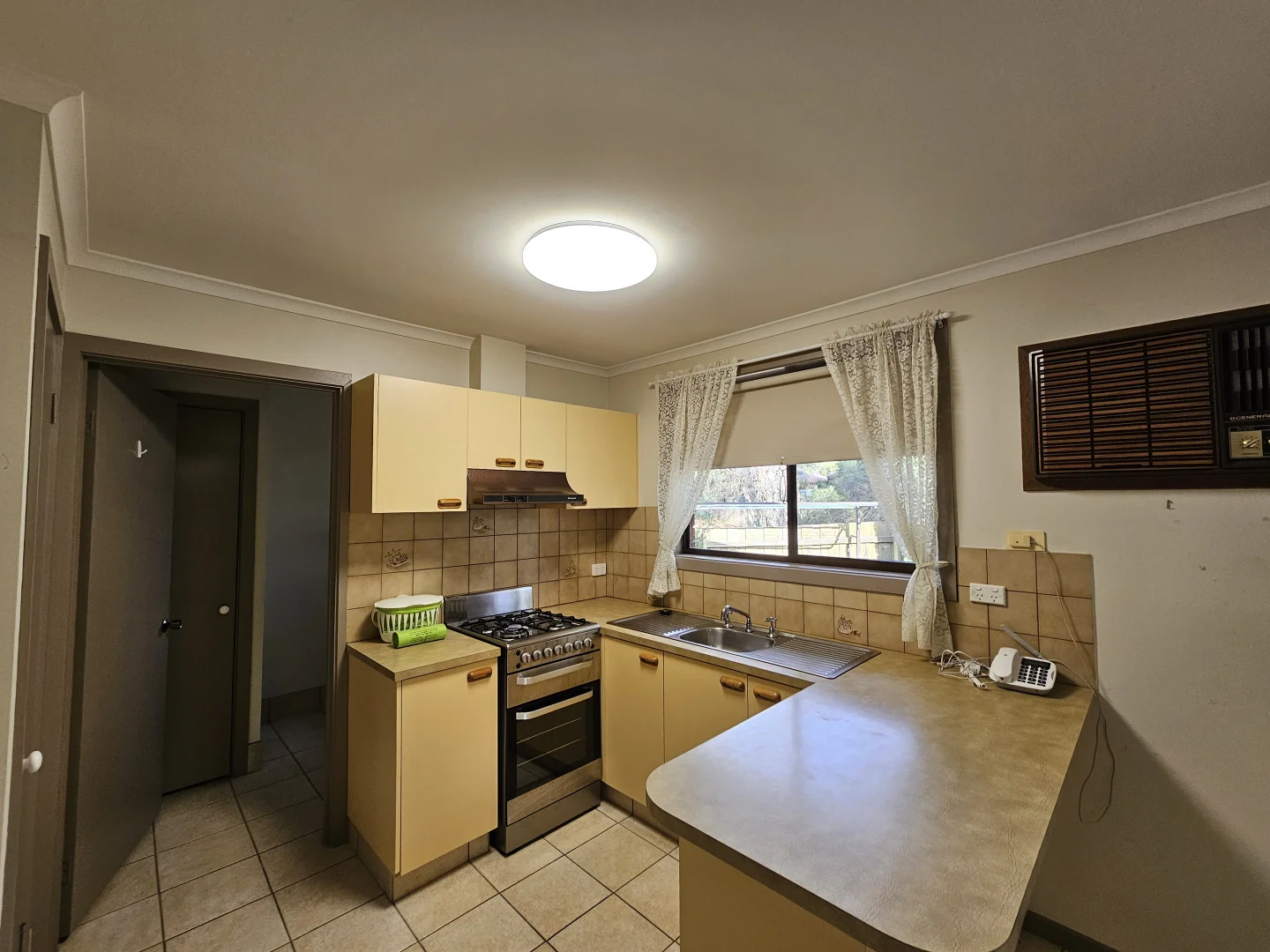 Additional image 3 of 3/4 Forde Court, Wodonga VIC 3690