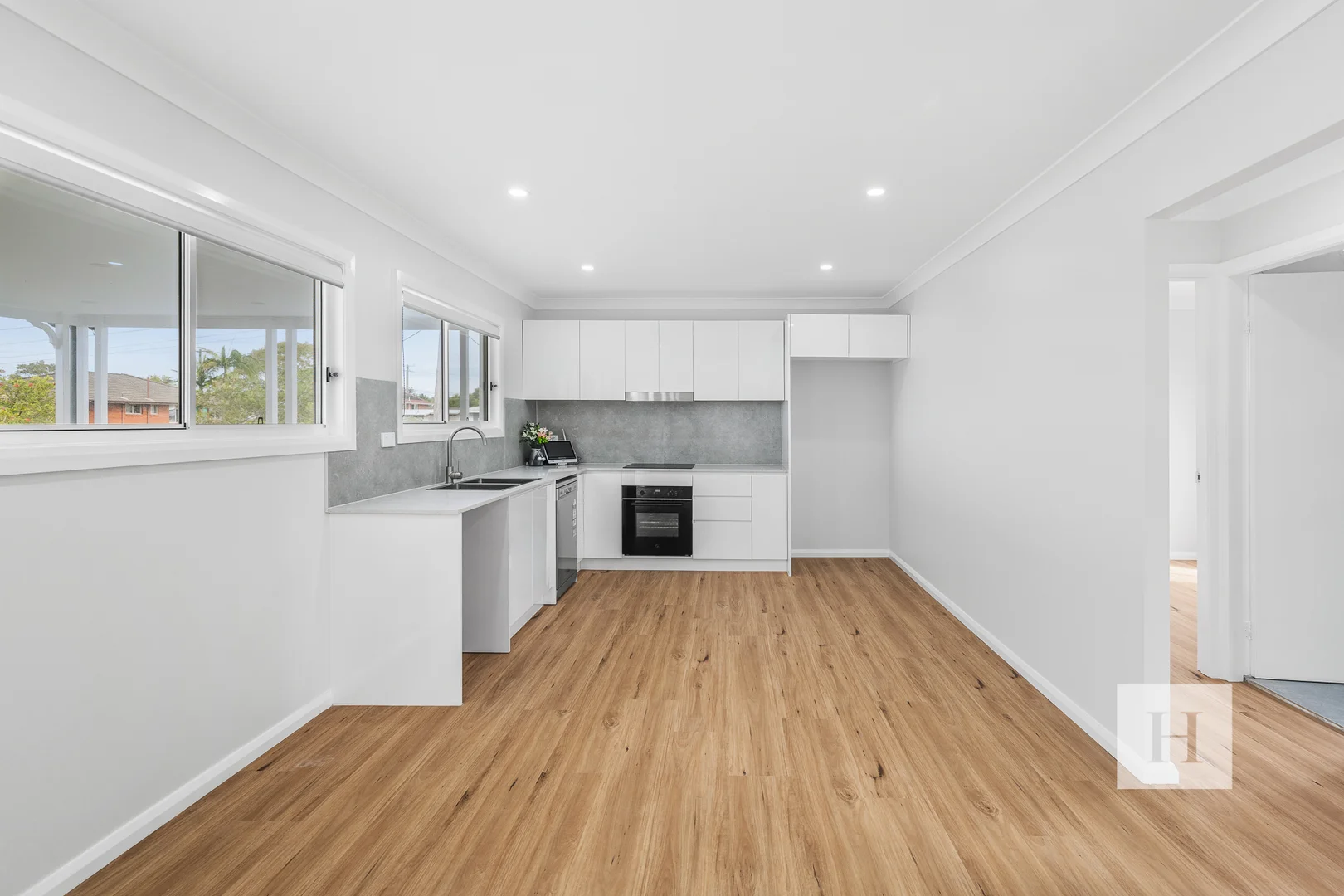 Additional image 10 of 3 Vena Avenue, Gorokan NSW 2263