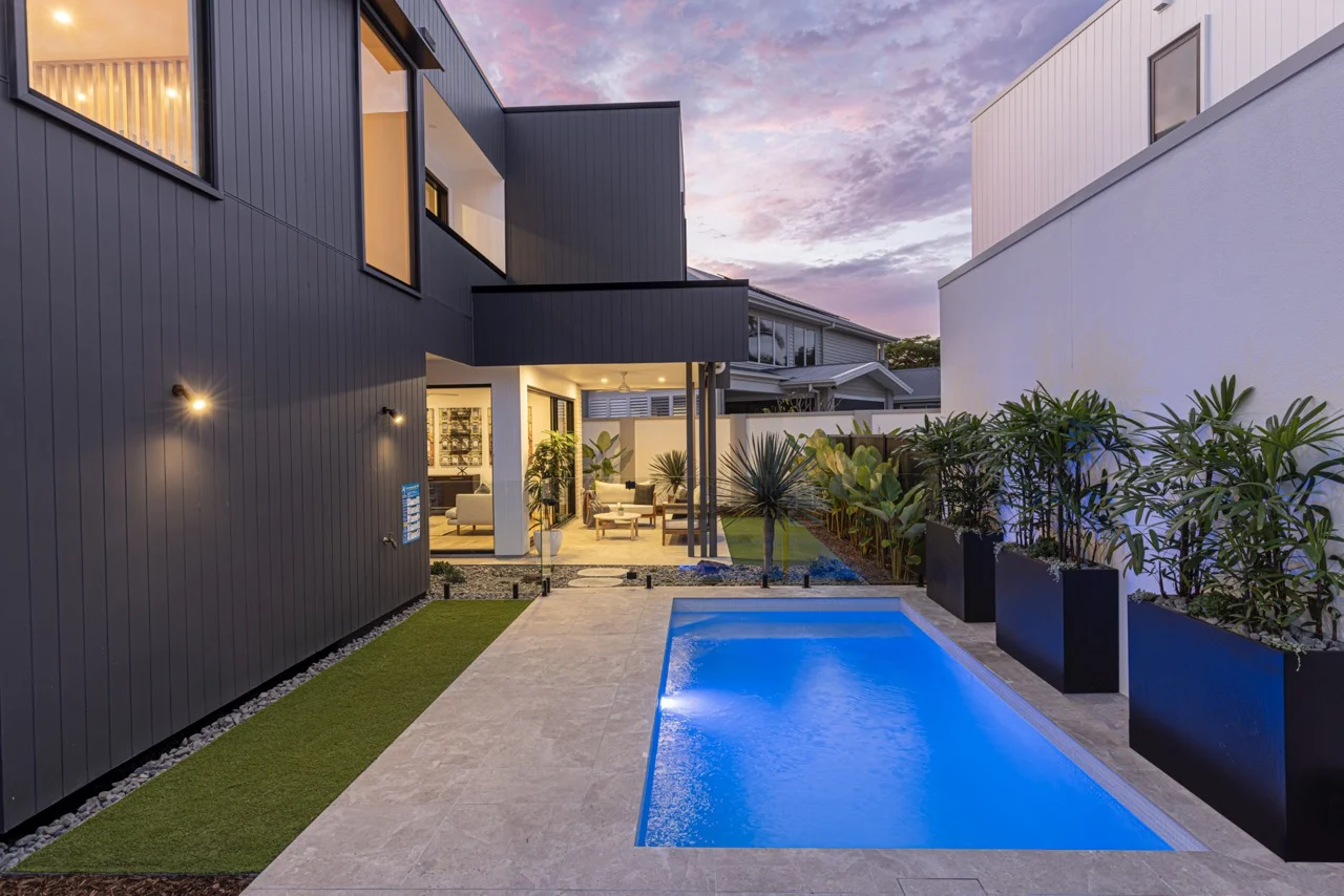 Additional image 2 of 75 Amalfi Drive, Surfers Paradise QLD 4217