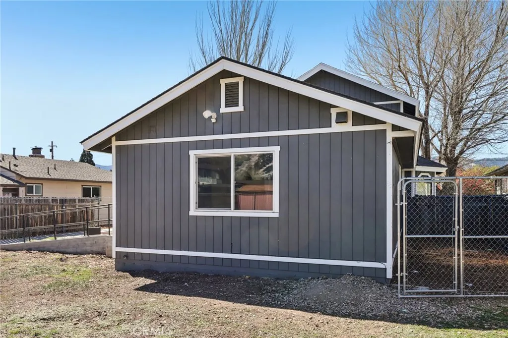 Additional image 22 of 105 E Meadow Lane, Big Bear City, CA 92314
