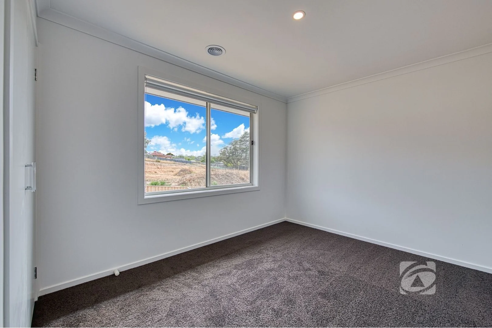 Additional image 11 of 35 Allan Close, Pakenham VIC 3810