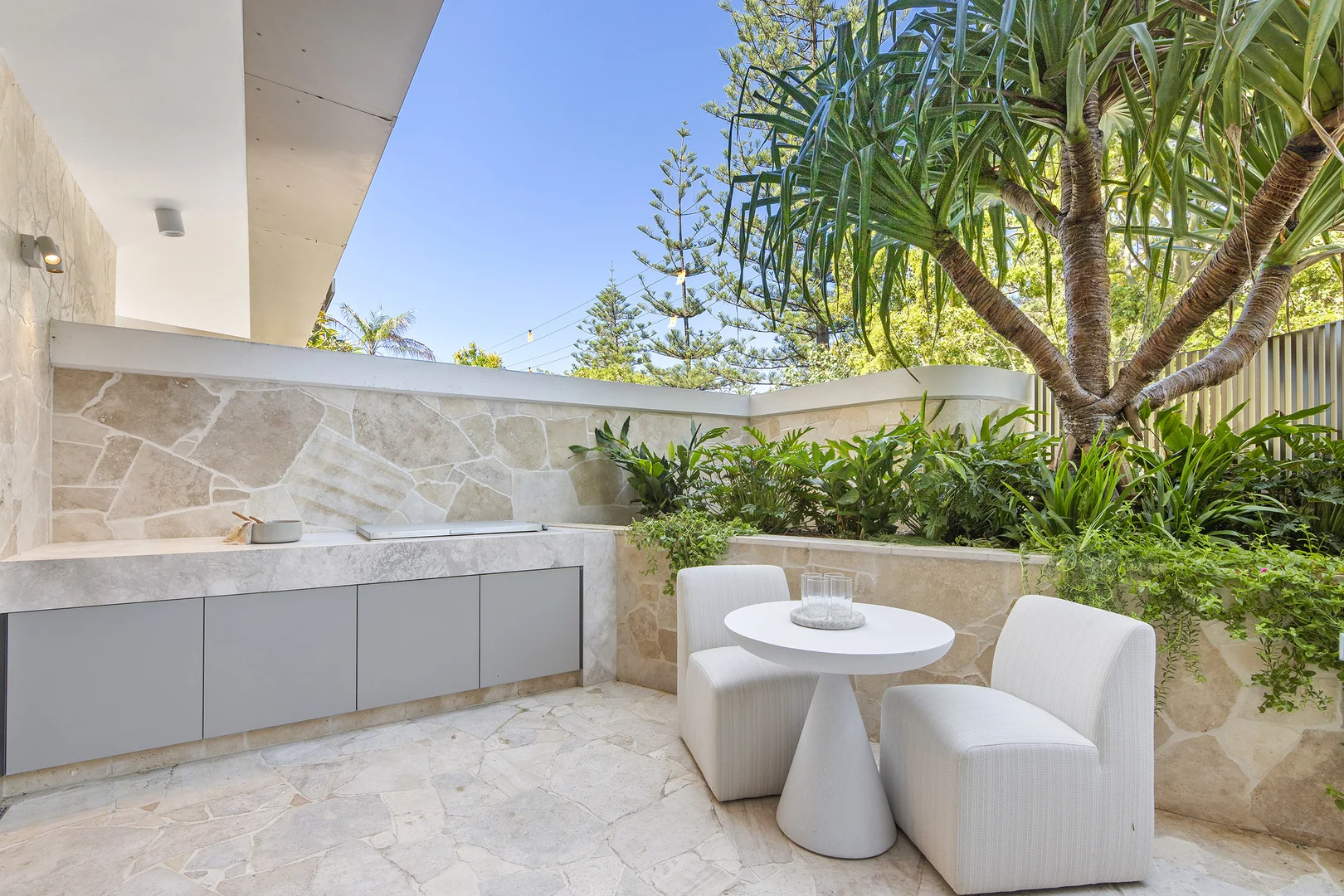 Additional image 9 of 2/13-15 Chairlift Avenue, Mermaid Beach QLD 4218