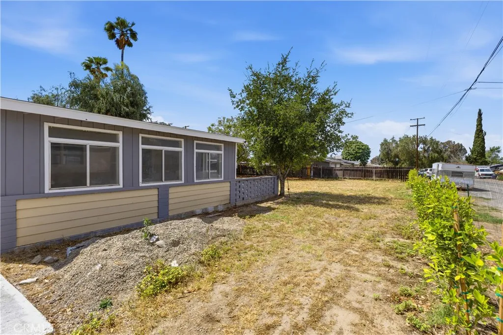 Additional image 41 of 26917 Yale St, Hemet, CA 92544