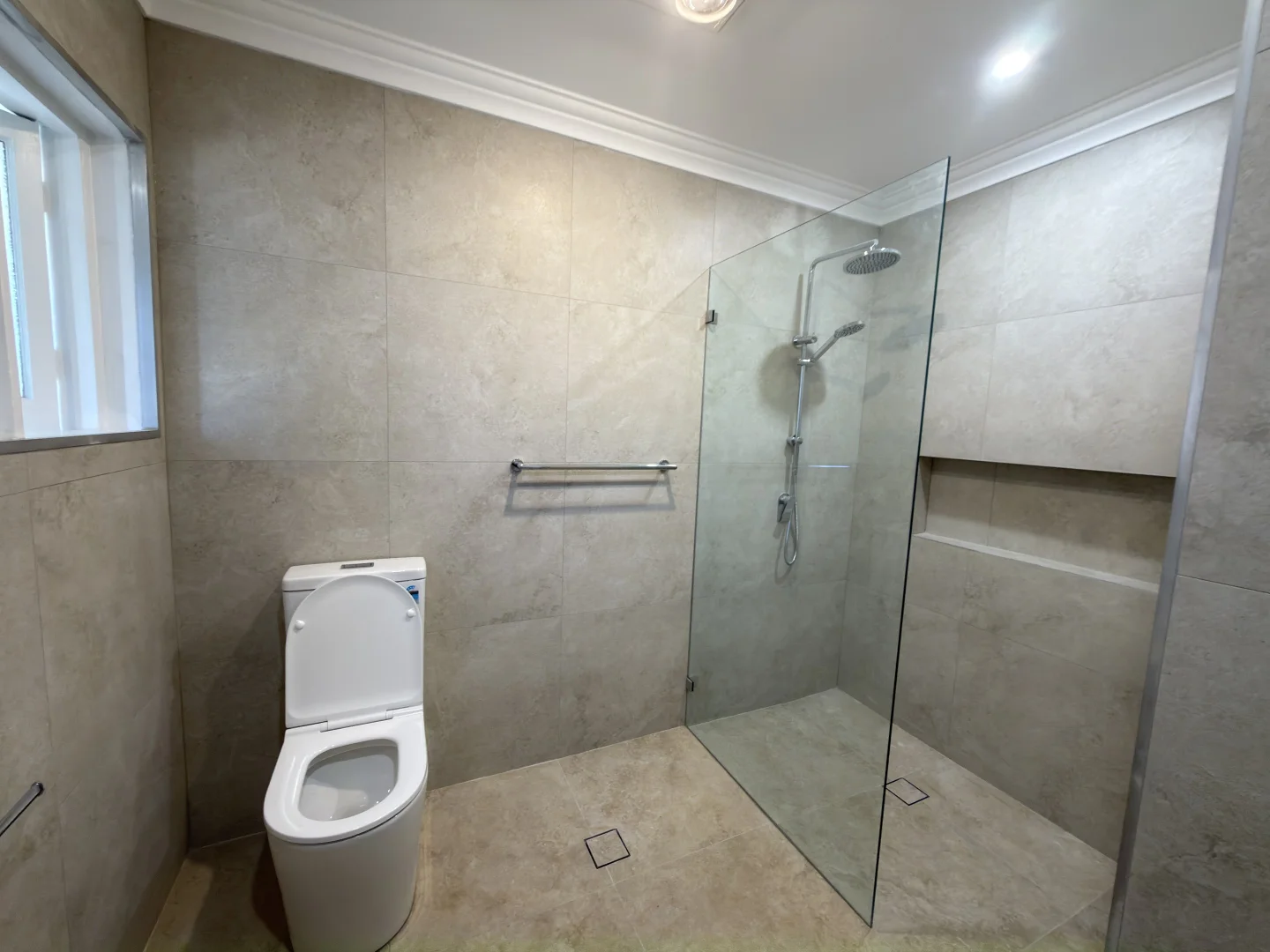 Additional image 17 of 10 Mayfair Crescent, Beverly Hills NSW 2209