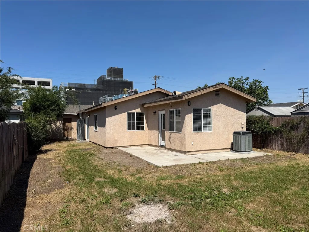Additional image 17 of 1040 W 220th St, Torrance, CA 90502