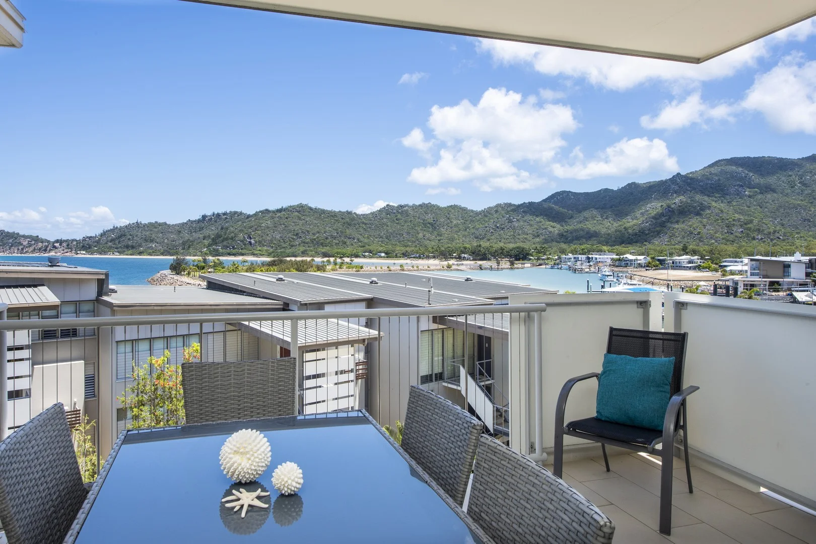 1405/146 Sooning Street, Nelly Bay QLD 4819