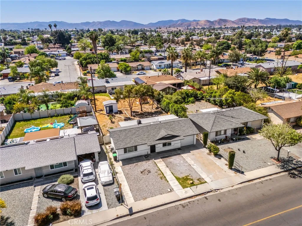 Additional image 48 of 579 W Mayberry Avenue, Hemet, CA 92543