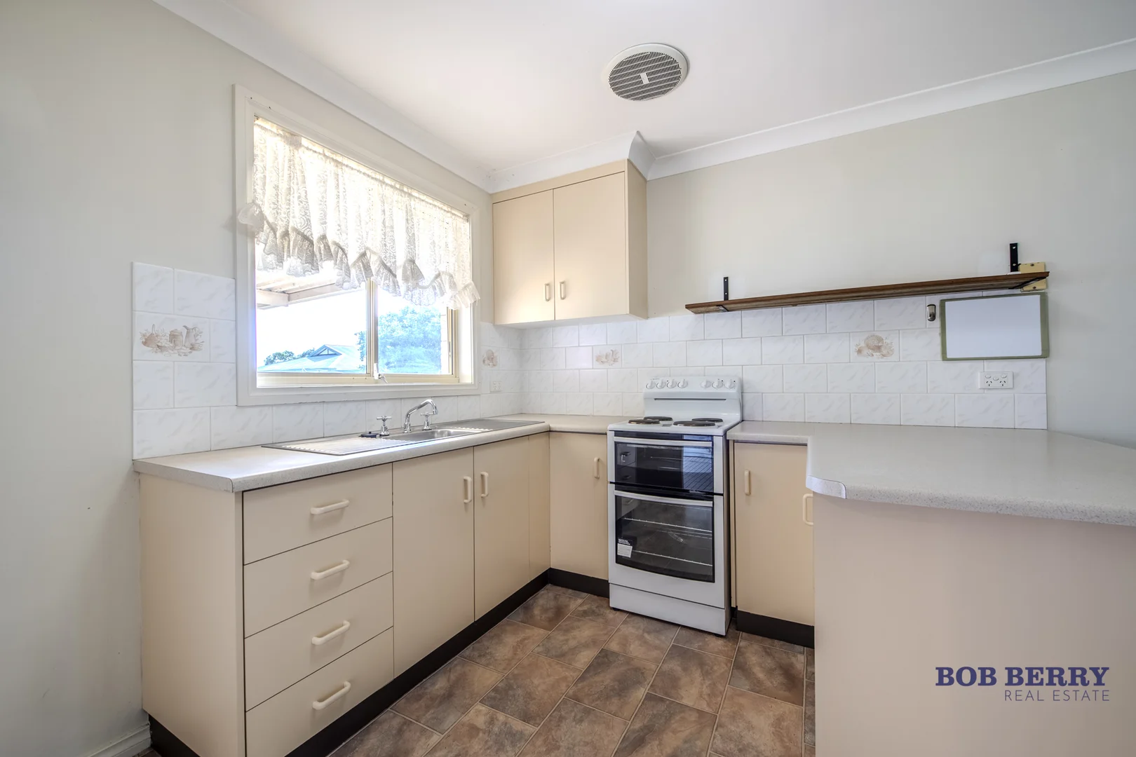 Additional image 4 of 7 Kookaburra Close, Dubbo NSW 2830