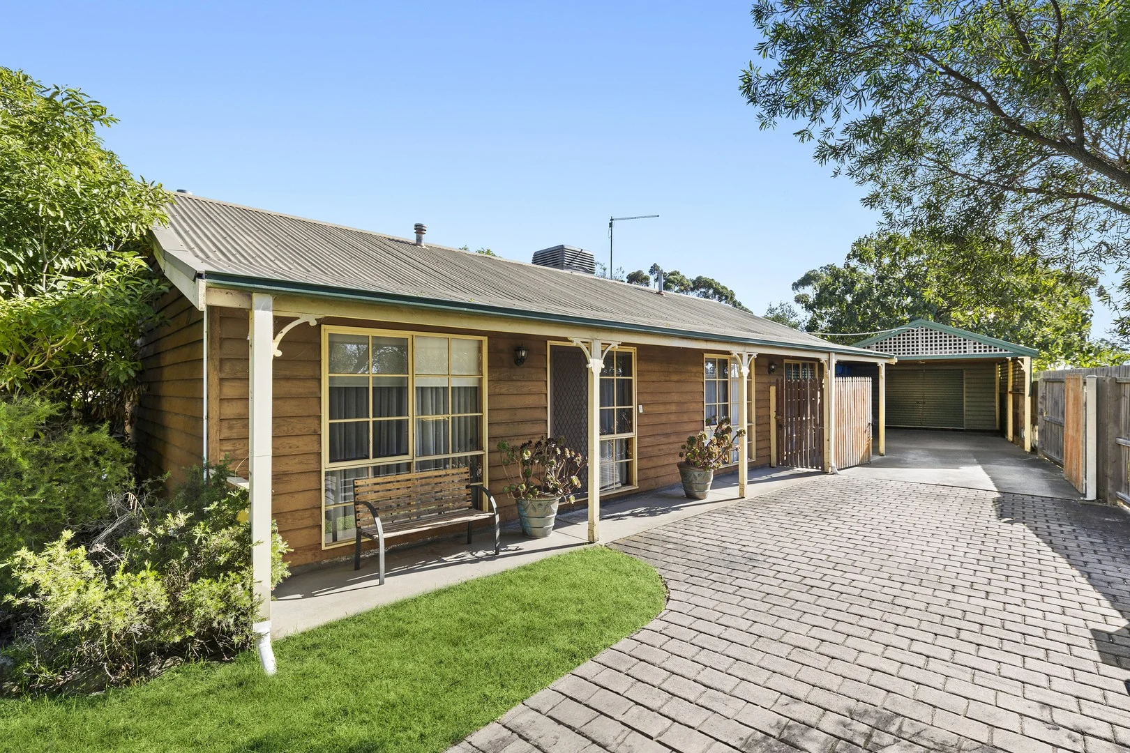 19 Brunel Close, Lara VIC 3212