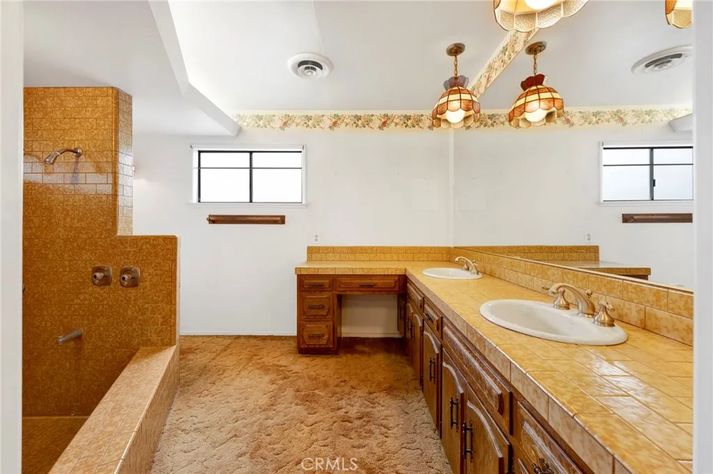 Additional image 36 of 633 Groton Drive, Burbank, CA 91504