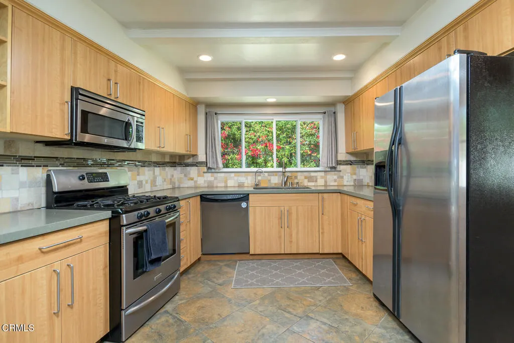 Additional image 91 of 5165 Ocean View Boulevard, La Canada Flintridge, CA 91011