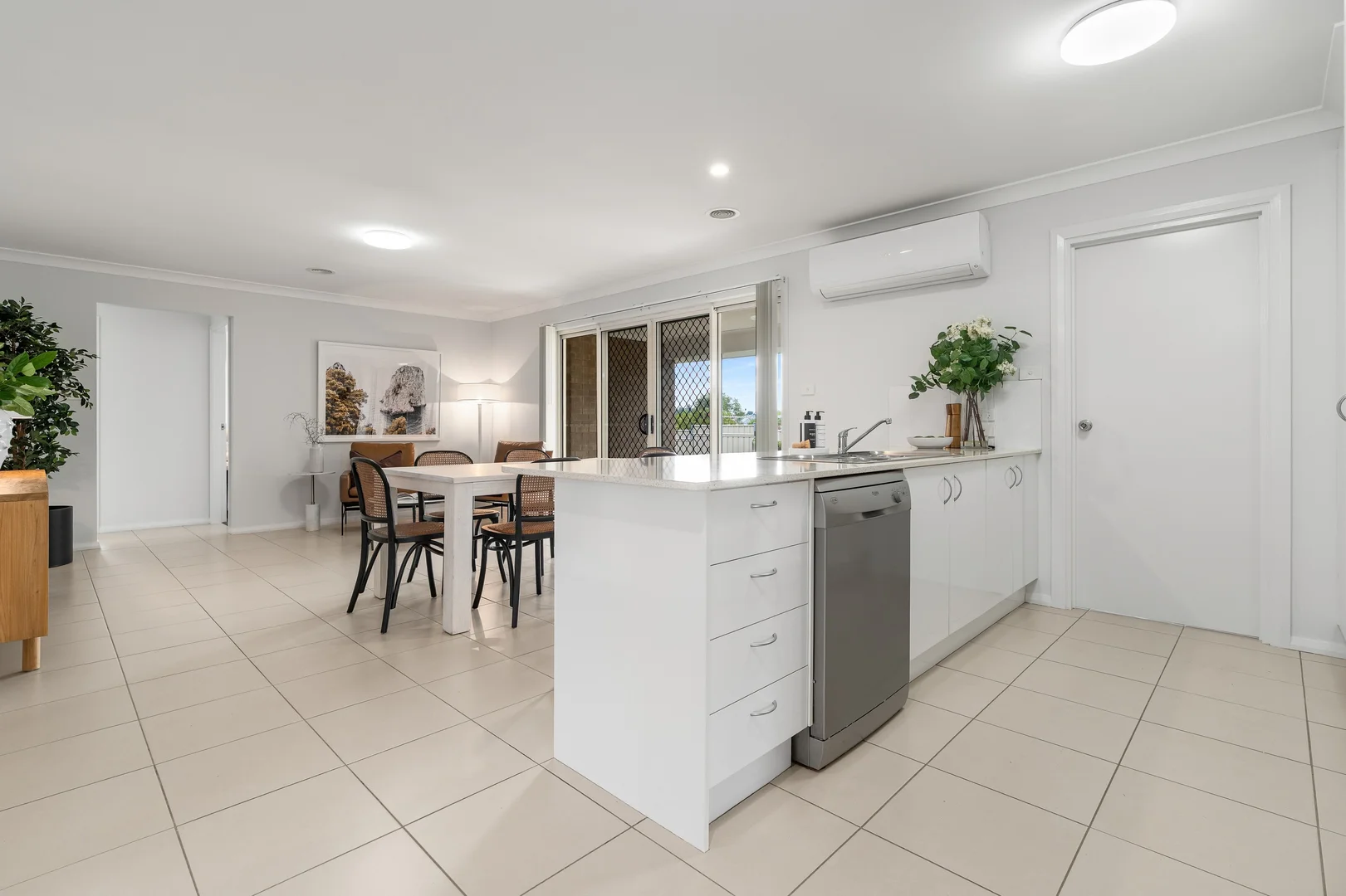 Additional image 4 of 9 Poplars Drive, Orange NSW 2800