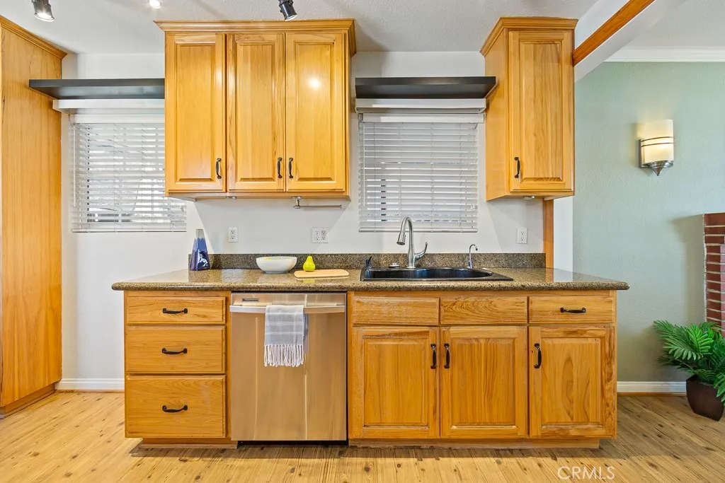 Additional image 16 of 1832 N Brighton St, Burbank, CA 91506