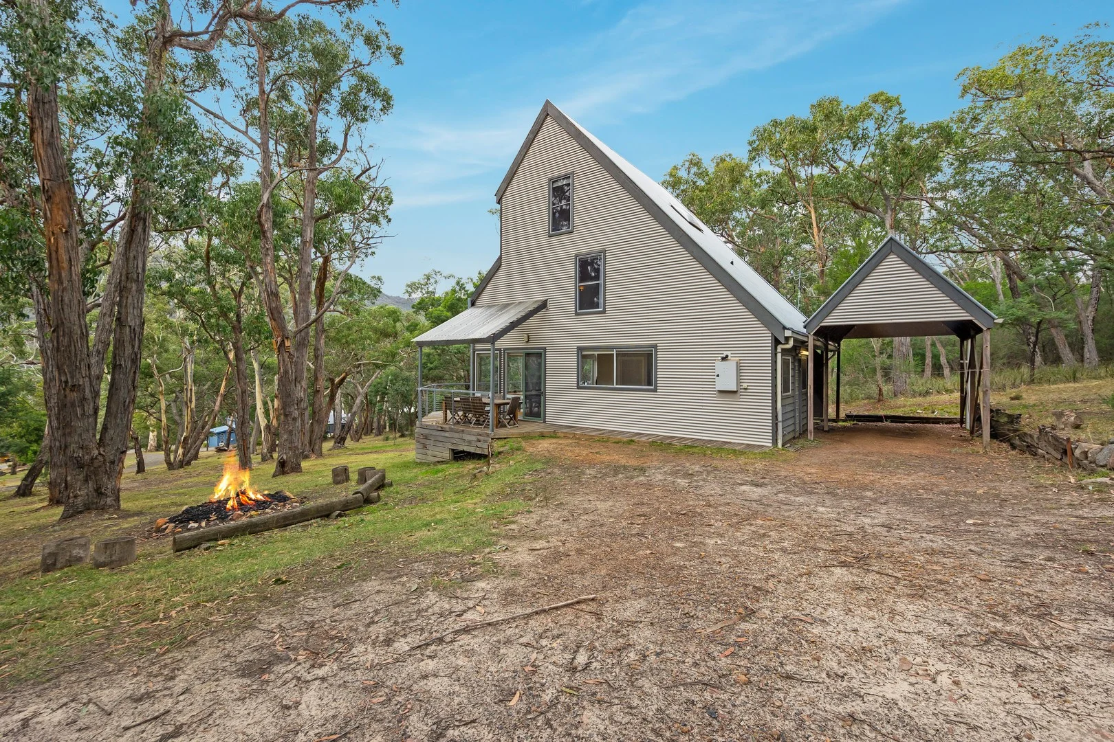 56 High Road, Halls Gap VIC 3381