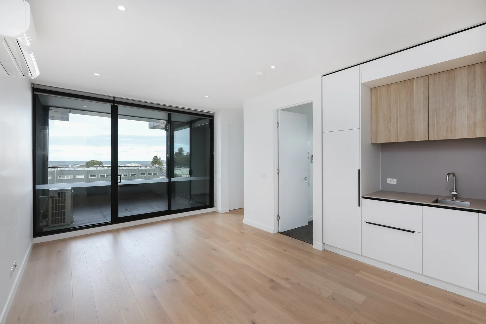 Additional image 3 of 303/33 Sargood Street, Altona VIC 3018