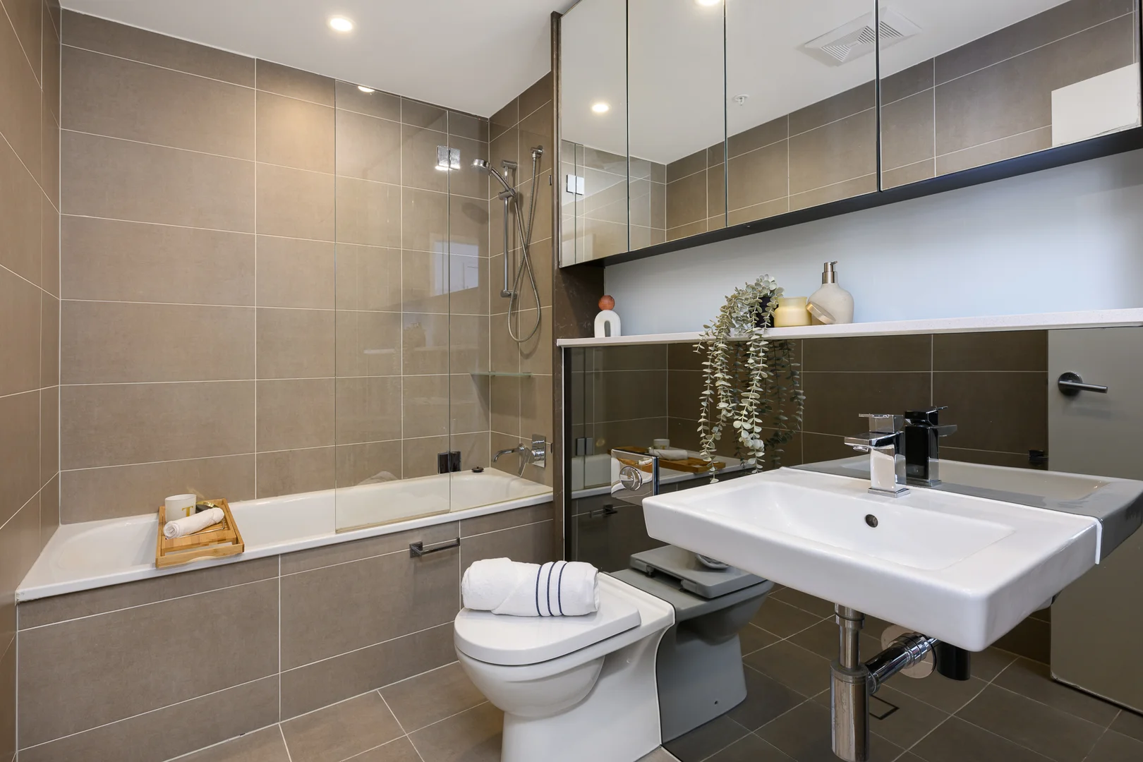 Additional image 8 of 1505/10 Atchison Street, St Leonards NSW 2065