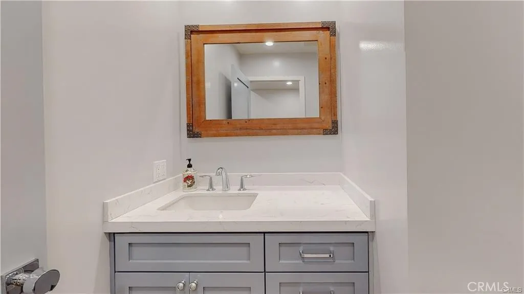Additional image 86 of 3119 Mesa Verde Dr, Burbank, CA 91504