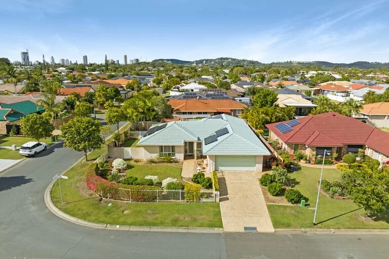 Additional image 2 of 19 Goldfinch Avenue, Burleigh Waters QLD 4220
