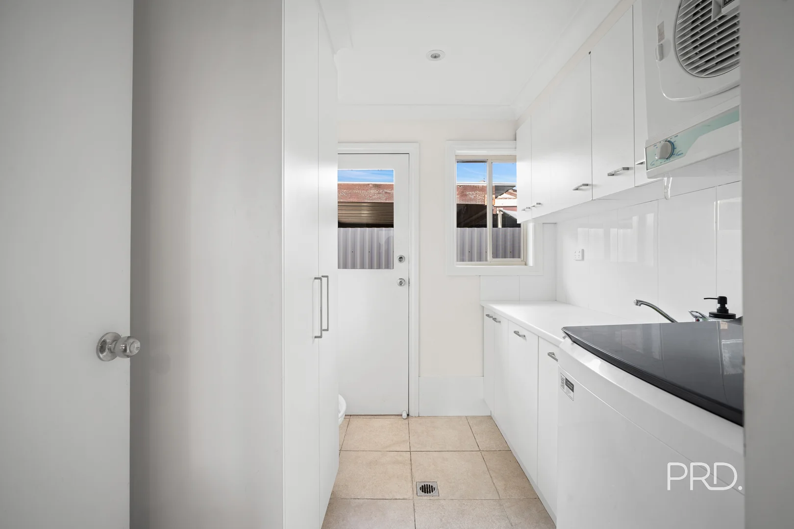 Additional image 12 of 22 Karoom Drive, Glenfield Park NSW 2650