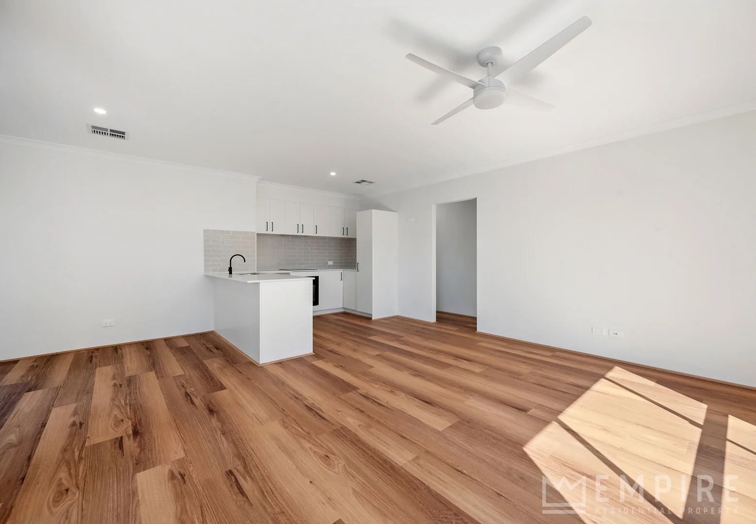Additional image 7 of 53A Bromley Road, Hilton WA 6163