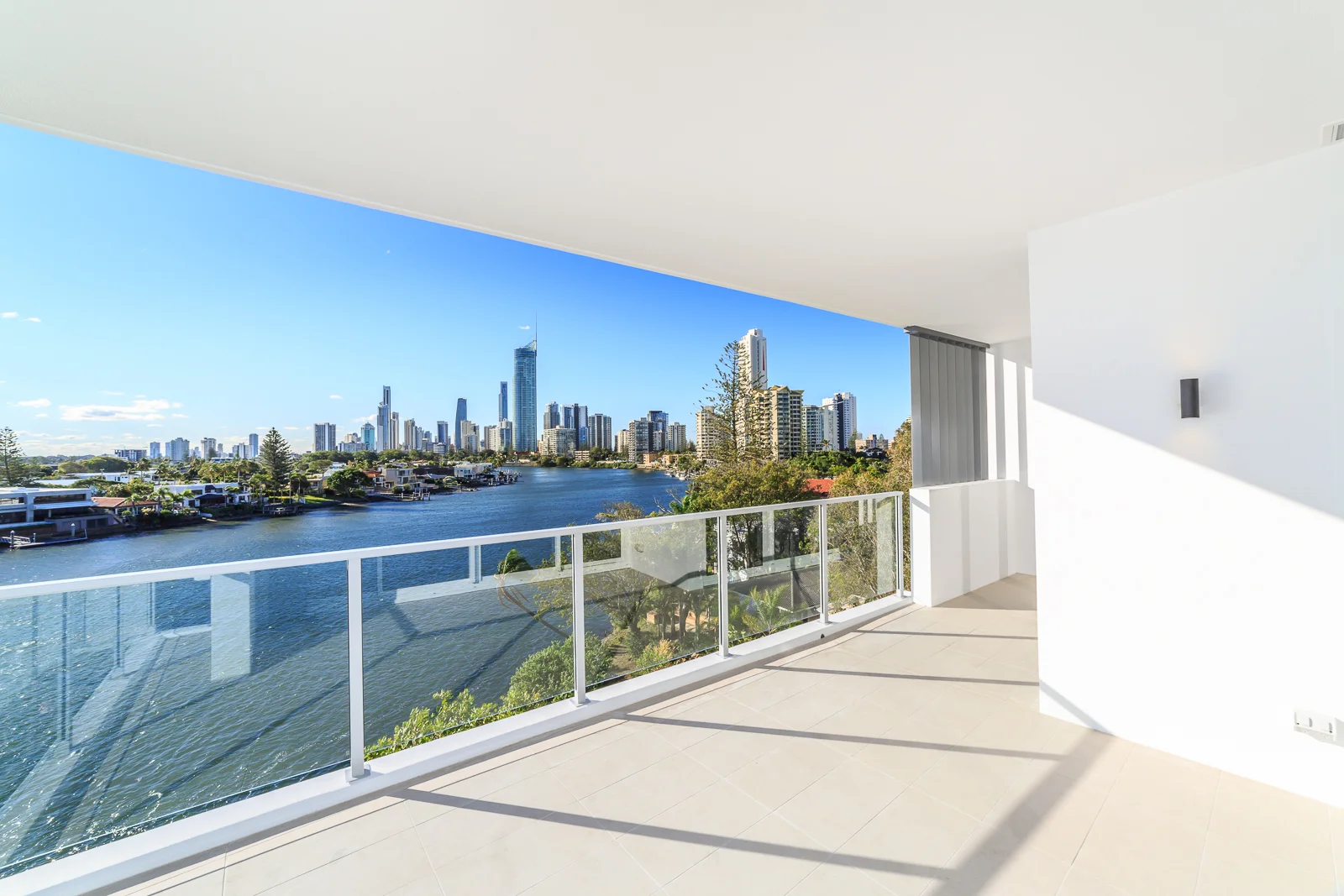 Additional image 8 of 404/19 Cannes Avenue, Surfers Paradise QLD 4217