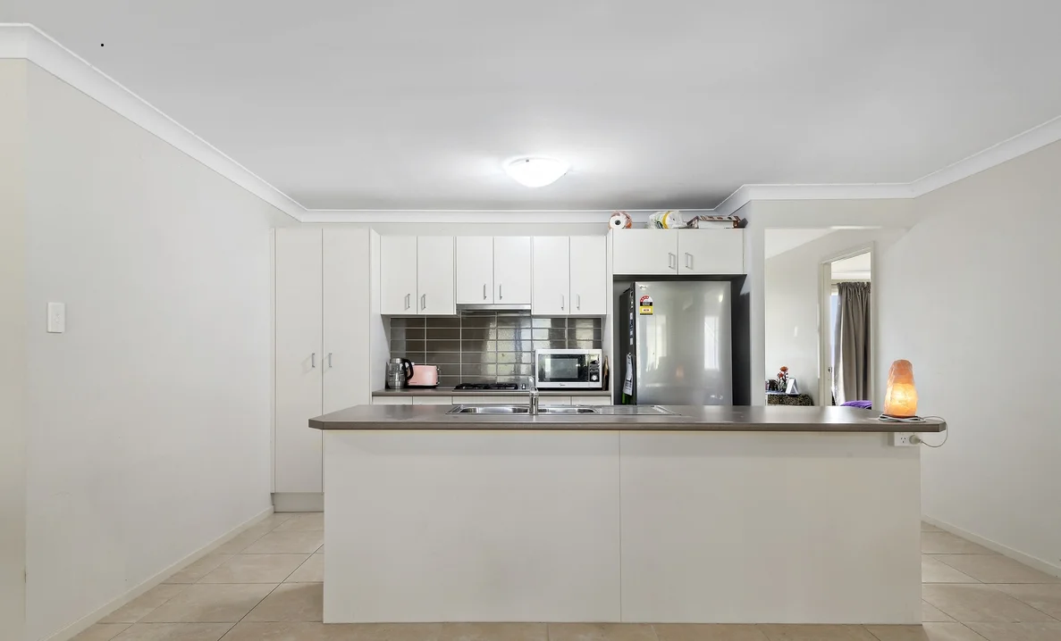 Additional image 4 of 19 Holland Cct, Gillieston Heights NSW 2321