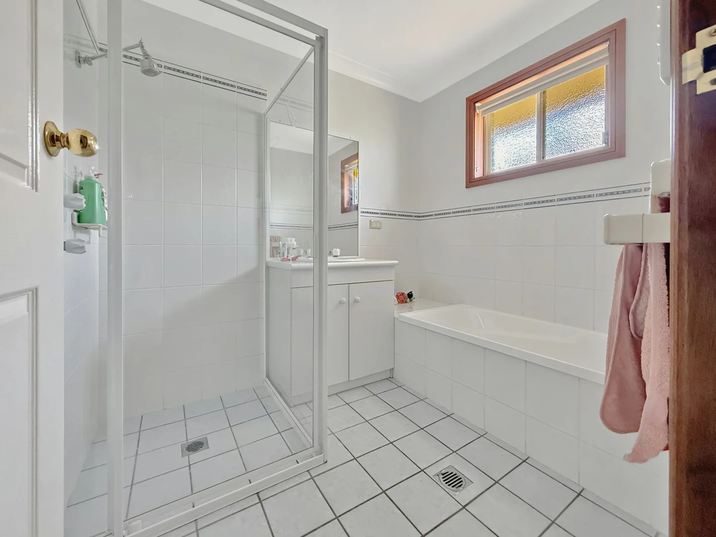 Additional image 11 of 10 Angel Court, Young NSW 2594
