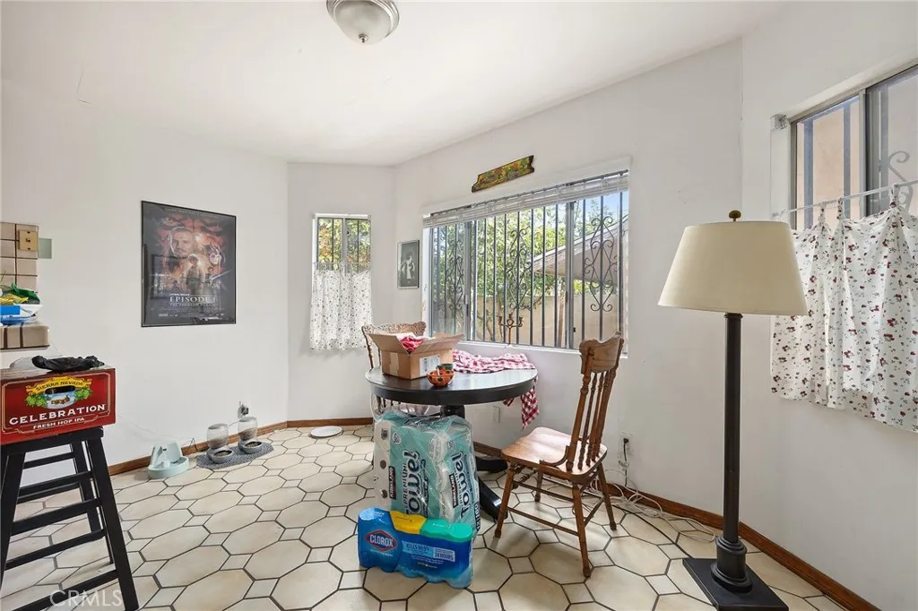 Additional image 18 of 816 N Kenmore Avenue, Los Angeles, CA 90029