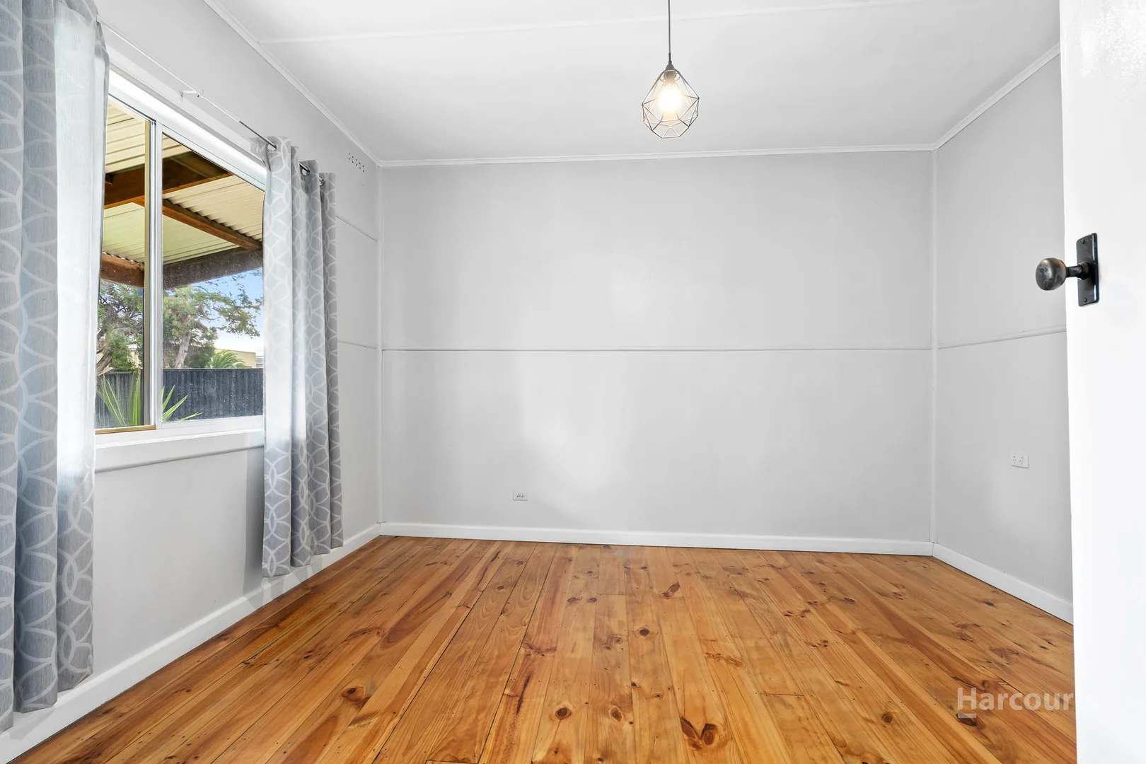 Additional image 10 of 18 Seaforth Street, North Shore VIC 3214